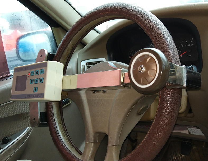 SZX-2D轉(zhuǎn)向參數(shù)測試儀(圖3)